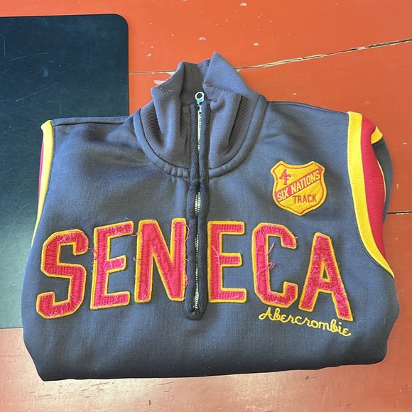 Abercrombie & Fitch Vintage Quarter Zip Sweater. Size L. Brown, Yellow, & Red. - Picture 5 of 5